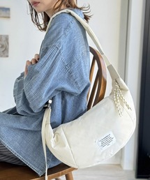 Java（ジャバ）の「《JaVaジャバコラボ》見かけによらず大容量!ラウンドクロワッサンショルダーバッグ（ショルダーバッグ）」