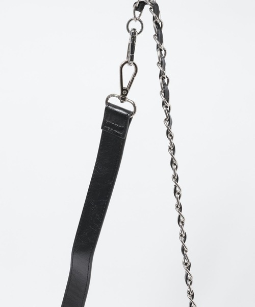 LOWRYS FARM（ローリーズファーム）の「チェーンツキ２ＷＡＹショルダー　634539（ショルダーバッグ・レディース・ブラック/ブラウン/ベージュ・FREE）」の10枚目の写真