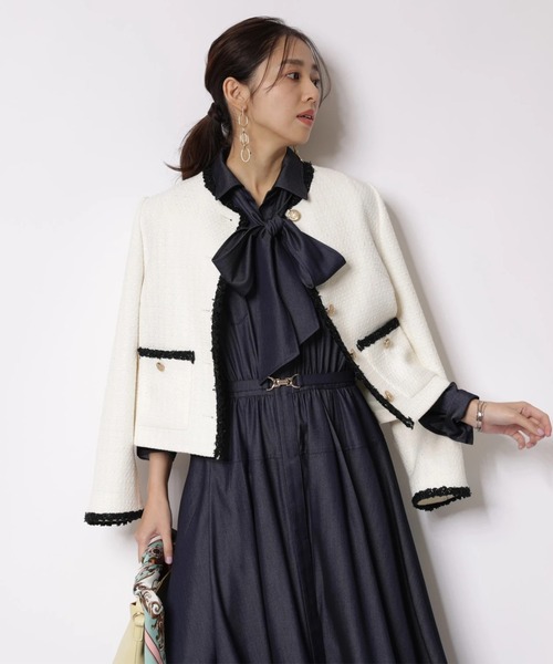 JUSGLITTY(ジャスグリッティー)の「ブレードトリムツイードジャケット(その他アウター・レディース・オフホワイト/ブルー系その他3・2/1)」の5枚目の写真