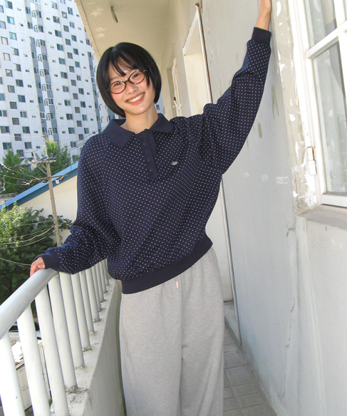 RONRON（ロンロン）の「DOT FRILL HENRYNECK SWEATSHIRT NAVY（スウェット・レディース・その他・FREE）」の3枚目の写真