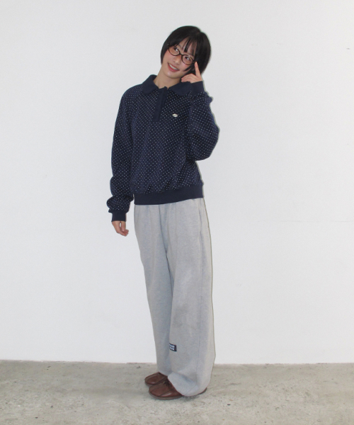 RONRON（ロンロン）の「DOT FRILL HENRYNECK SWEATSHIRT NAVY（スウェット・レディース・その他・FREE）」の4枚目の写真