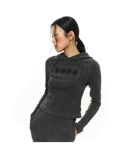 KIMZISU(キムジス)の「Patch Slim Hoodie _ Dark Grey(パーカー・レディース・その他・M/S)」の4枚目の写真