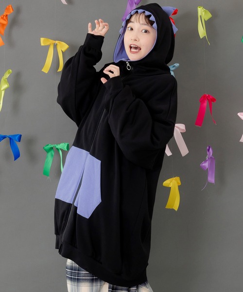 ScoLar Parity（スカラーパリティ）の「353144：ちびドラゴンなりきり変身パーカー（パーカー・レディース・パープル/ブラック・M）」の2枚目の写真