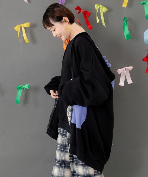 ScoLar Parity（スカラーパリティ）の「353144：ちびドラゴンなりきり変身パーカー（パーカー・レディース・パープル/ブラック・M）」の4枚目の写真