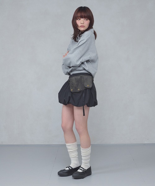 FCMM(エフシーエムエム)の「【日本限定】SWEAT POLO SHIRT / スウェットポロシャツ(スウェット・レディース・ネイビー/アイボリー/グレー・MEDIUM/SMALL)」の13枚目の写真
