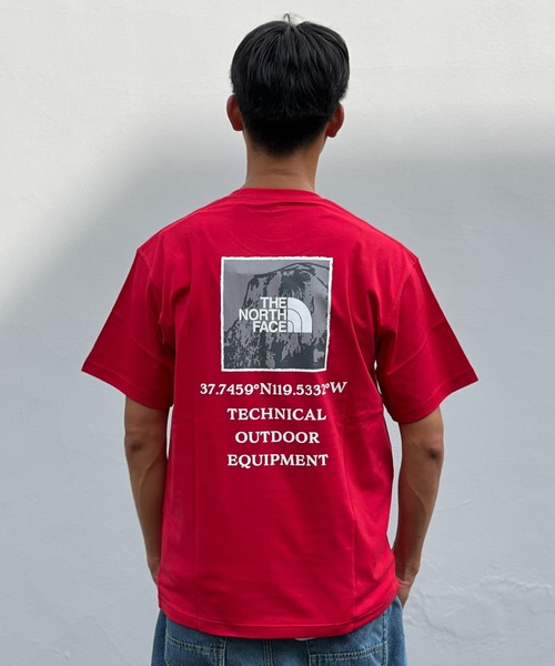 THE NORTH FACE(ザノースフェイス)の「【THE NORTH FACE】S/S Half Dome Square Logo Tee(Tシャツ/カットソー・メンズ・ホワイト/ブラック/レッド・MEDIUM/LARGE/X-LARGE)」の3枚目の写真