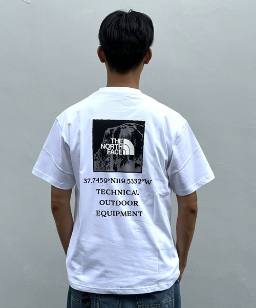 THE NORTH FACE(ザノースフェイス)の「【THE NORTH FACE】S/S Half Dome Square Logo Tee(Tシャツ/カットソー・メンズ・ホワイト/ブラック/レッド・MEDIUM/LARGE/X-LARGE)」の1枚目の写真