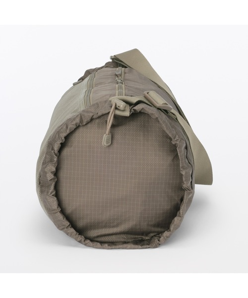 無印良品（ムジルシリョウヒン）の「撥水　リップストップ　ショルダーバッグ（ショルダーバッグ・レディース・ブラック/ブラウン系・FREE）」の10枚目の写真