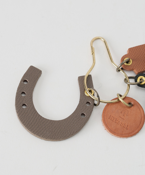 IENA(イエナ)の「《WEB限定/追加》HItsuki/ヒツキ horse charm Re チャーム(キーケース/キーアクセサリー・レディース・ブラック・FREE)」の16枚目の写真
