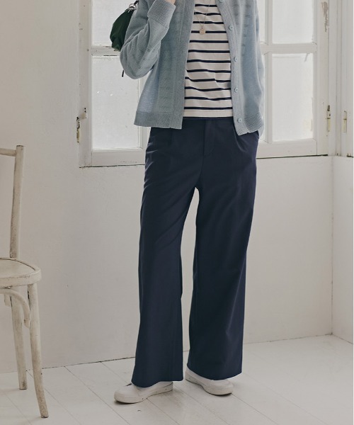 human woman(ヒューマンウーマン)の「◆先染めチェックストレートパンツ(その他パンツ・レディース・ベージュ系その他3/ダークインディゴブルー・SMALL/MEDIUM)」の6枚目の写真