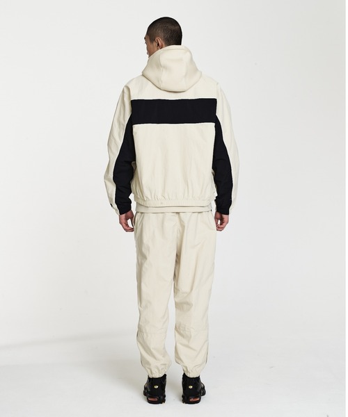 NIKE(ナイキ)の「ナイキ スポーツウェア クラブ メンズ ライトウェイト パンツ / Nike Sportswear Club Men's Lightweight Pants IF0765-229 Light Khaki(その他パンツ・メンズ・ブラウン系その他2・S/2XL/XL/L/M)」の13枚目の写真