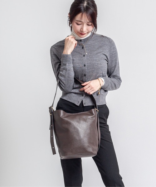 AULENTTI（オウレンティ）の「【AULENTTI/オウレンティ】トートバッグ　マグネット（トートバッグ・レディース・ブラック/ブラウン/ダークブラウン・FREE）」の20枚目の写真