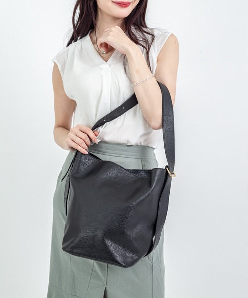 AULENTTI（オウレンティ）の「【AULENTTI/オウレンティ】トートバッグ　マグネット（トートバッグ・レディース・ブラック/ブラウン/ダークブラウン・FREE）」の18枚目の写真