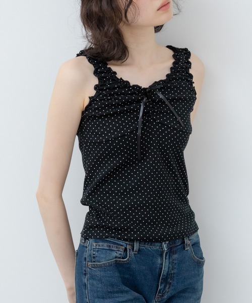 HEILIS(ヘイリス)の「ドットリボンタンクトップ / イエロー オフホワイト アイボリー ブラック 水玉 韓国 春服 秋服 夏服 カジュアル タンクトップ キャミソール インナー レイヤード トップス カットソー ガーリー フレンチシック(タンクトップ・レディース・イエロー/アイボリー/ブラック・FREE)」の5枚目の写真