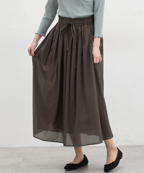 Honeys(ハニーズ)の「ロングスカート(スカート・レディース・オフホワイト/ブラック/サックスブルー/スミクロ/グリーン・S/M/LL/L)」の18枚目の写真