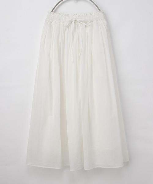 Honeys(ハニーズ)の「ロングスカート(スカート・レディース・オフホワイト/ブラック/サックスブルー/スミクロ/グリーン・S/M/LL/L)」の19枚目の写真