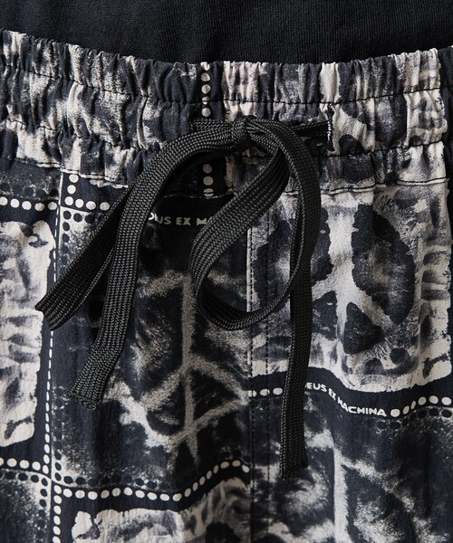 DEUS EX MACHINA（デウスエクスマキナ）の「【セットアップ対応】Deus Ex Machina / デウスエクスマキナ / SOLARHOT SWIM SHORT / 水陸両用 スイムショーツ / 水着（その他パンツ・メンズ・ブラック・M/S）」の11枚目の写真