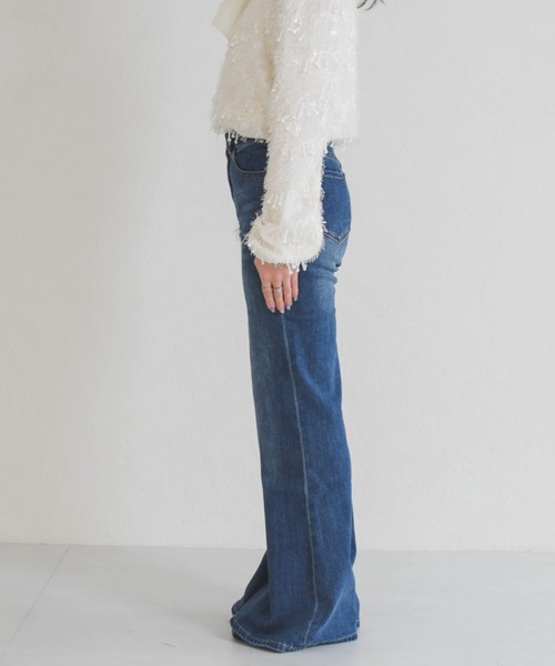 31 Sons de mode（トランテアン　ソン　ドゥ　モード）の「美脚フレアデニムパンツ（その他パンツ・レディース・ブラック/ブルー・S/M）」の17枚目の写真