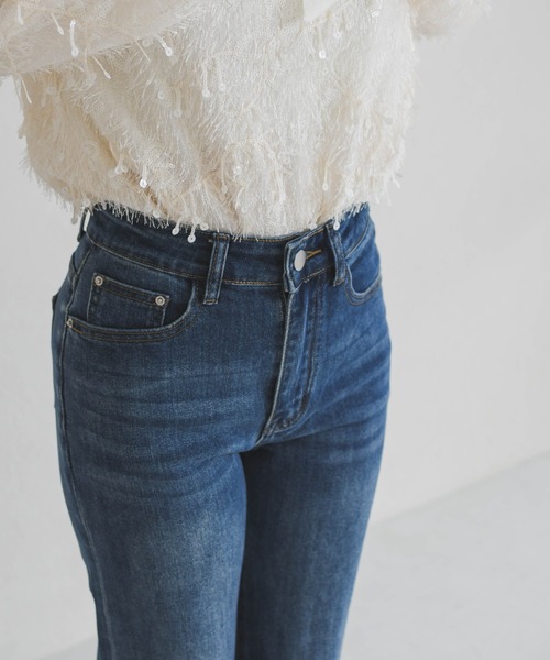 31 Sons de mode（トランテアン　ソン　ドゥ　モード）の「美脚フレアデニムパンツ（その他パンツ・レディース・ブラック/ブルー・S/M）」の19枚目の写真