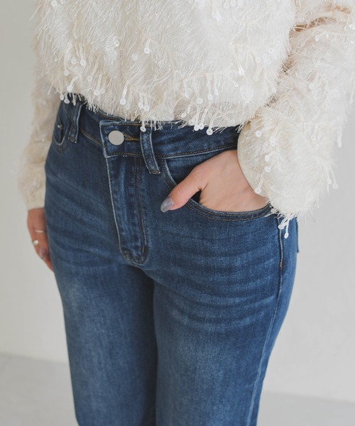 31 Sons de mode（トランテアン　ソン　ドゥ　モード）の「美脚フレアデニムパンツ（その他パンツ・レディース・ブラック/ブルー・S/M）」の22枚目の写真