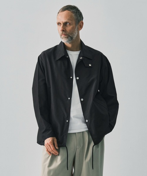 markaware(マーカウェア)の「【MARKAWARE】COACH JACKETⅢ(シルクタフタ / コーチジャケット)(ブルゾン・メンズ・ブラウン/ブラック・2/3)」の2枚目の写真