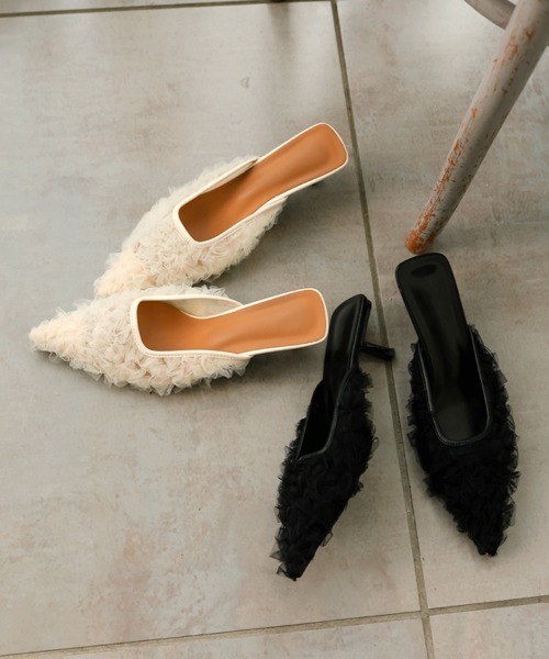 DONOBAN（ドノバン）の「フリルチュールミュール（サンダル・レディース・アイボリー/ブラック・24.5cm/23.5cm/22.5cm）」の5枚目の写真