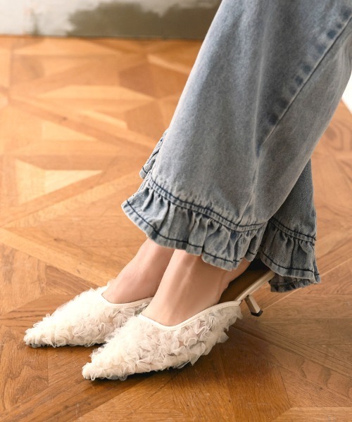 DONOBAN（ドノバン）の「フリルチュールミュール（サンダル・レディース・アイボリー/ブラック・24.5cm/23.5cm/22.5cm）」の14枚目の写真