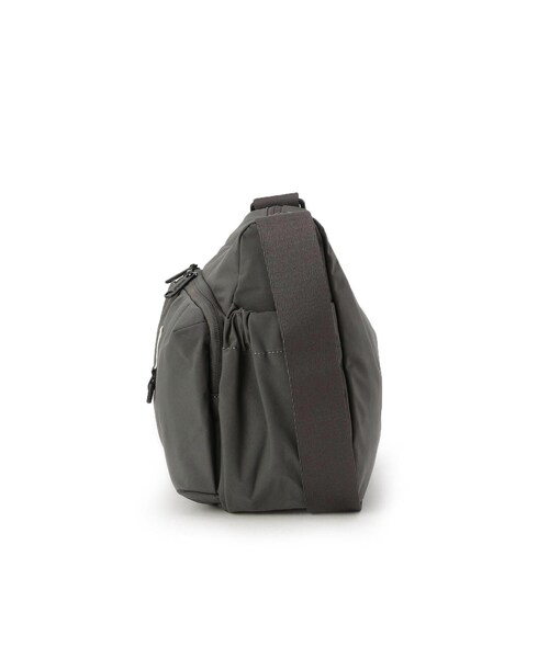 one'sterrace(ワンズテラス)の「anello ニュースタンダードショルダー(ショルダーバッグ・レディース・ブラック系8/グレー系4・99)」の14枚目の写真