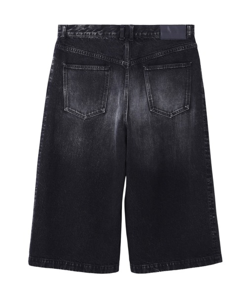 JOHN LAWRENCE SULLIVAN(ジョンローレンスサリバン)の「WASHED DENIM TUCKED WIDE SHORTS(デニムパンツ・メンズ・ブラック/インディゴブルー・46/48/44)」の3枚目の写真