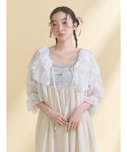 merry jenny(メリージェニー)の「floral sheer bolero(カーディガン/ボレロ・レディース・ブラック/オフホワイト・FREE)」の5枚目の写真
