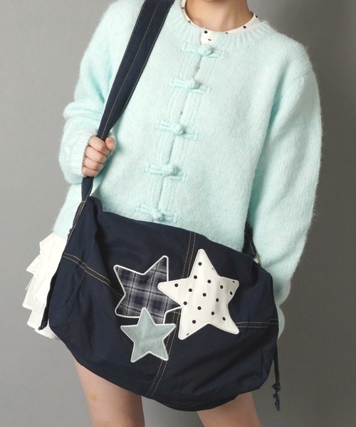 SPINNS(スピンズ)の「デニムショルダーバッグ/3スター(ショルダーバッグ・レディース・ブルー・ONESIZE)」の12枚目の写真