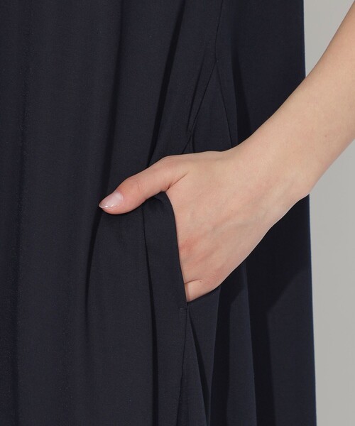 CB CRESTBRIDGE（シービークレストブリッジ）の「ポケットワンピース（ワンピース・レディース・ベビーピンク/ブラック/ダークネイビー・M/S）」の17枚目の写真