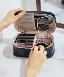 Actually（アクチュアリー）の「ポーチ（ポーチ）」