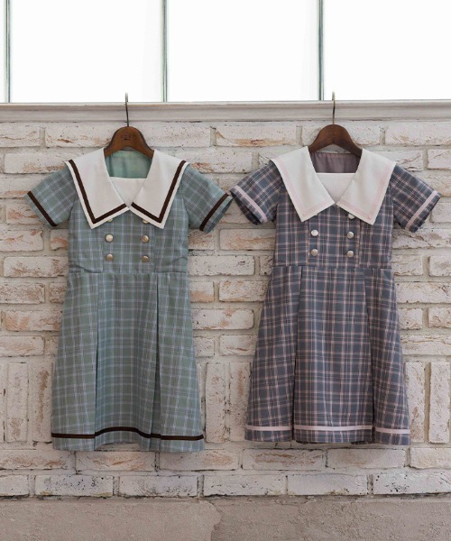 axes femme(アクシーズファム)の「WボタンチェックOP(ワンピース・キッズ・ミント/グレー・LARGE/MEDIUM/X-LARGE)」の3枚目の写真