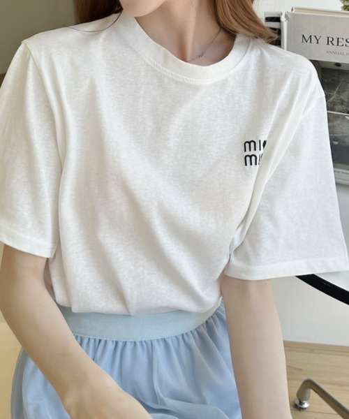 Ada.（エイダ）の「ハートロゴ 胸刺繍 半袖Tシャツ（Tシャツ/カットソー・レディース・ホワイト/グレー/ブルー/アイボリー・FREE）」の8枚目の写真