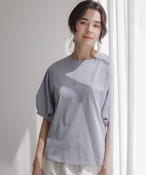 組曲(クミキョク)の「プレーティング天竺 バルーンスリーブカットソー(Tシャツ/カットソー・レディース・ホワイト系/ライトグレー系/ブラック系・2/3)」の16枚目の写真