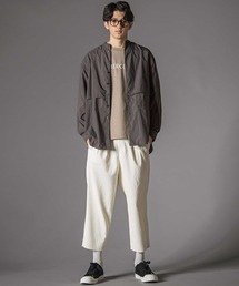 LIBERCORE par BEBE（リベルコアパルベベ）の「【収納ポーチ付】ナイロンタフタレイヤード風バンドカラーシャツ大人親子お揃い（シャツ/ブラウス）」