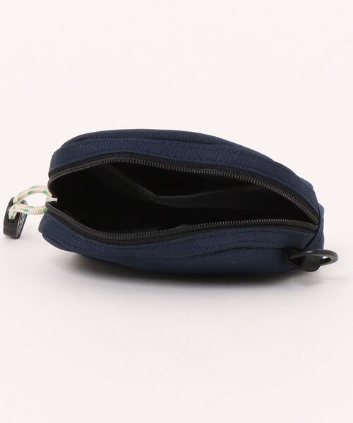 CHUMS（チャムス）の「CHUMS/チャムス ポーチ Recycle Dual Soft Case リサイクルデュアルソフトケース CH60-3987（ポーチ・メンズ・グレー/グレイッシュブルー/ブラック/マルチ/ネイビー/ピンク・FREE）」の9枚目の写真
