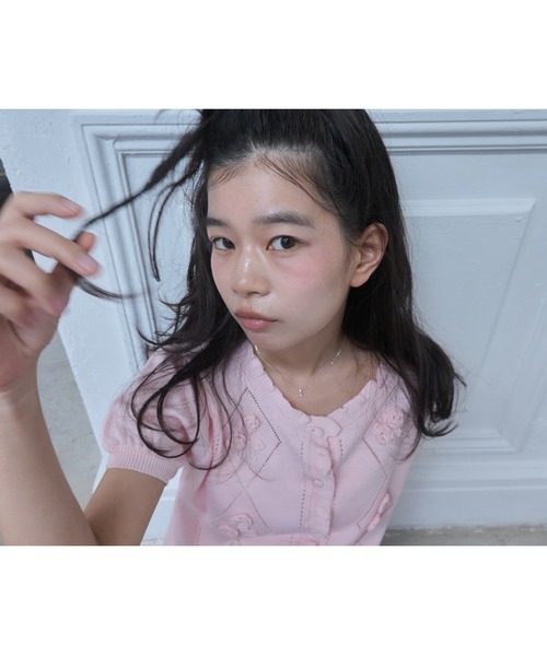 Smyeon(スミョン)の「Embroidered short sleeve knit cardigan/刺繍半袖ニットカーディガン(カーディガン/ボレロ・レディース・ピンク/グレー/ライトブルー/アイボリー・FREE)」の19枚目の写真