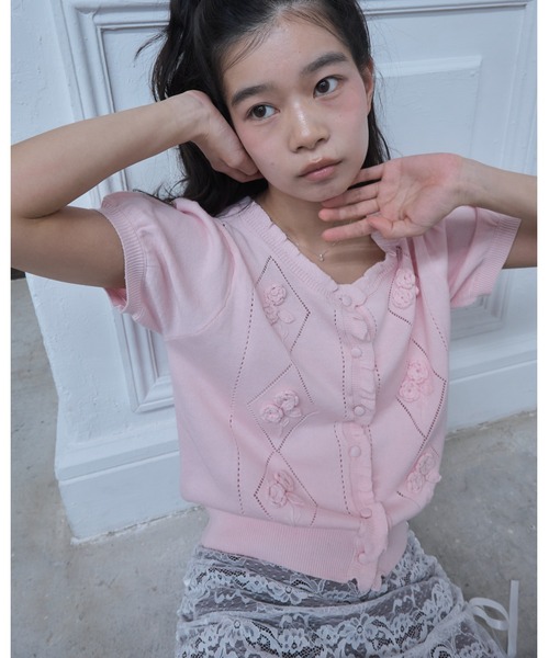 Smyeon(スミョン)の「Embroidered short sleeve knit cardigan/刺繍半袖ニットカーディガン(カーディガン/ボレロ・レディース・ピンク/グレー/ライトブルー/アイボリー・FREE)」の18枚目の写真