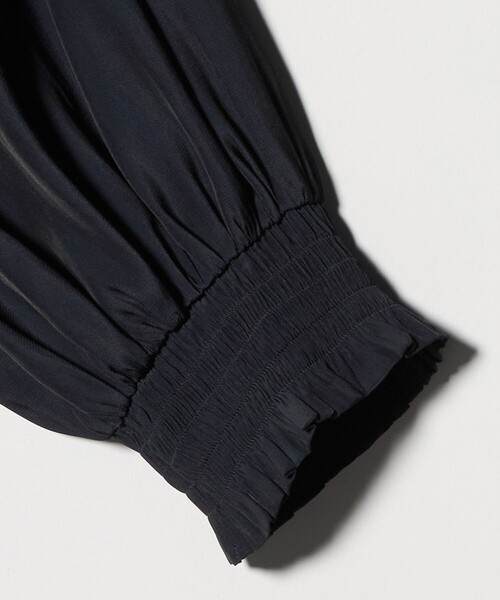 UNITED ARROWS(ユナイテッドアローズ)の「シャーリング ハイネック シャツ ブラウス(シャツ/ブラウス・レディース・ネイビー/オフホワイト/その他7/その他3・FREE)」の19枚目の写真