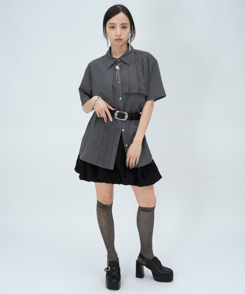 HARE(ハレ)の「ジャガードアシメプリーツシャツ(HARE)(シャツ/ブラウス・レディース・グリーン/ホワイト/ブラック/ネイビー/ブルー/グレー・FREE)」の7枚目の写真