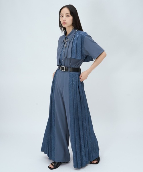 HARE(ハレ)の「ジャガードアシメプリーツシャツ(HARE)(シャツ/ブラウス・レディース・グリーン/ホワイト/ブラック/ネイビー/ブルー/グレー・FREE)」の8枚目の写真