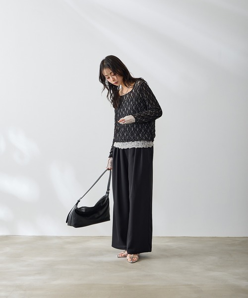 Anclear oui（アンクリアウィ）の「ワンハンドルショルダーバッグ（ショルダーバッグ・レディース・White/Black・F）」の5枚目の写真