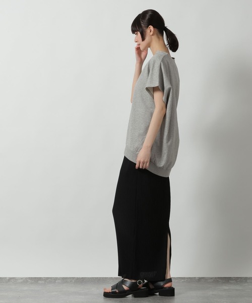 LAKOLE(ラコレ)の「インレイキーネックプルオーバー / 669195(Tシャツ/カットソー・レディース・グレー/サンドグレー/レッド・FREE)」の14枚目の写真