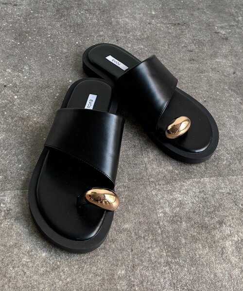 DouDou（ドゥドゥ）の「GOLDリングサンダル（サンダル・レディース・ブラック/キャメル/ブラウン・LARGE/MEDIUM/SMALL/X-LARGE）」の7枚目の写真