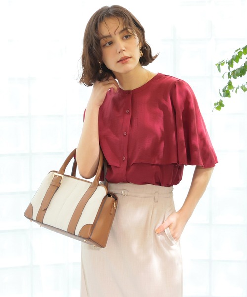 GLACIER lusso(グラシアルッソ)の「ケープブラウス(シャツ/ブラウス・レディース・ネイビー/レッド/グレイッシュベージュ/ブラウン・L/LL/M/S)」の13枚目の写真