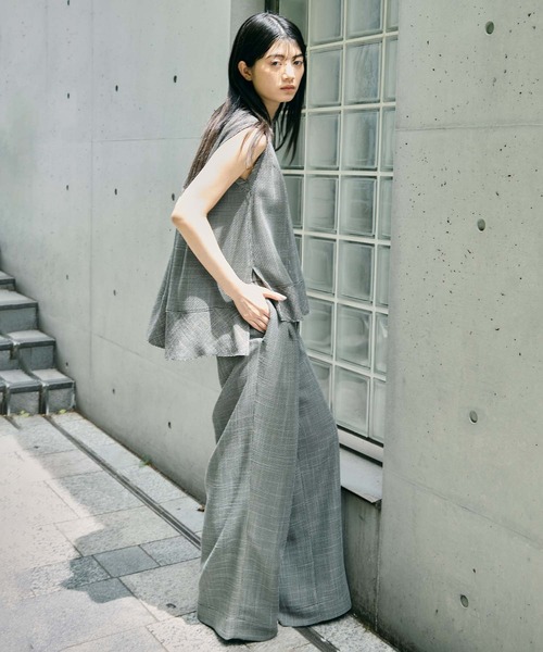 STUDIOUS（ステュディオス）の「【STUDIOUS/ステュディオス】Sleeveless Washable Mesh Blouse/スリーブレスウォッシャブルメッシュブラウス/華奢見え/（シャツ/ブラウス・レディース・マルチ/ブラック/アイボリー・FREE）」の22枚目の写真