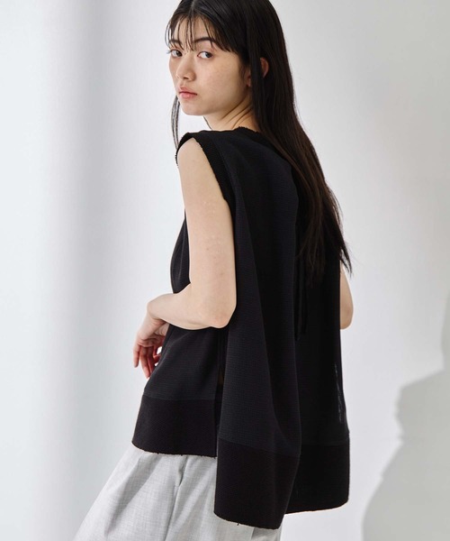 STUDIOUS（ステュディオス）の「【STUDIOUS/ステュディオス】Sleeveless Washable Mesh Blouse/スリーブレスウォッシャブルメッシュブラウス/華奢見え/（シャツ/ブラウス・レディース・マルチ/ブラック/アイボリー・FREE）」の15枚目の写真