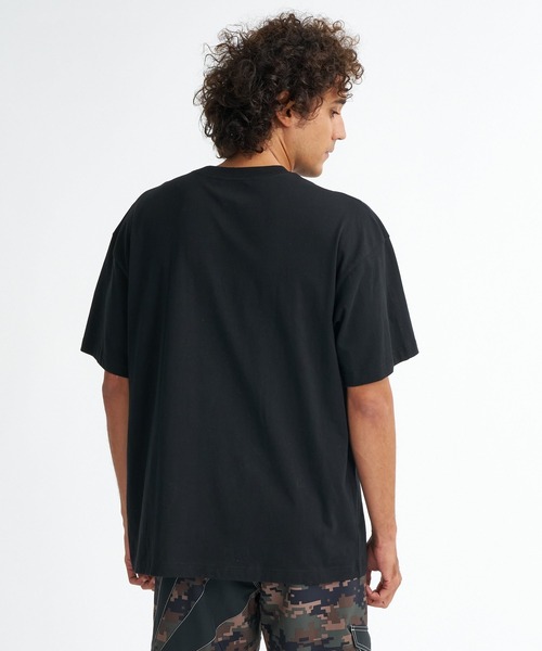 BILLABONG(ビラボン)の「BILLABONG メンズ 【A.IRONS】A.I. NANDA CHOPES OG SS Tシャツ 【2026年夏モデル】(Tシャツ/カットソー・メンズ・ブラック・X-LARGE/LARGE/MEDIUM)」の3枚目の写真